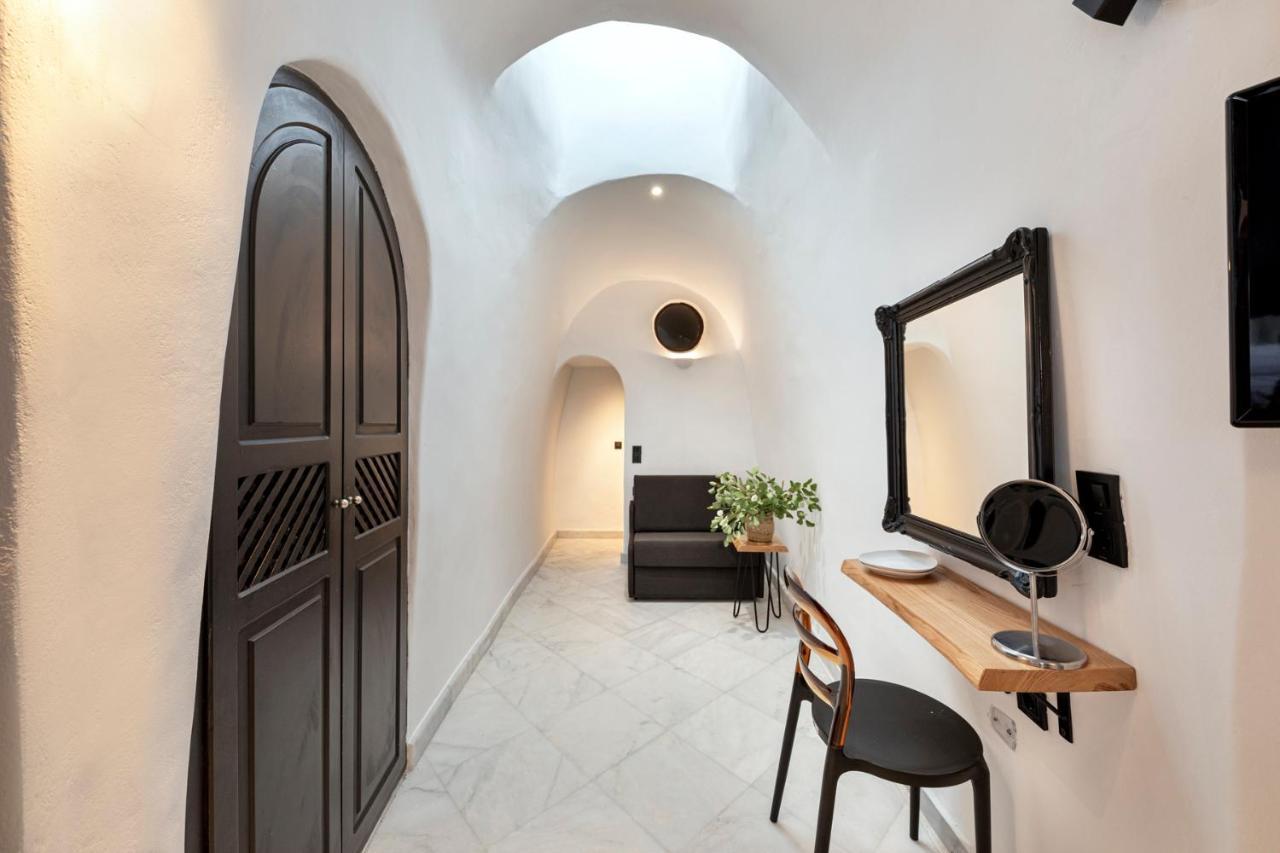 Pearl Of Caldera Oia - Boutique Hotel By Pearl Hotel Collection Esterno foto